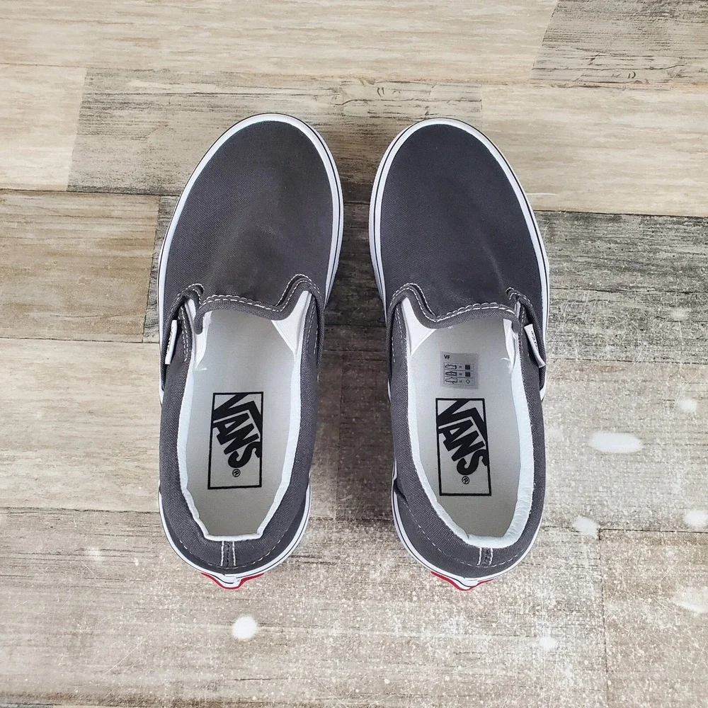 Vans Classic Womens Sz 5.5 Comfort Charcoal Round Toe Slip-On‎ Sneakers